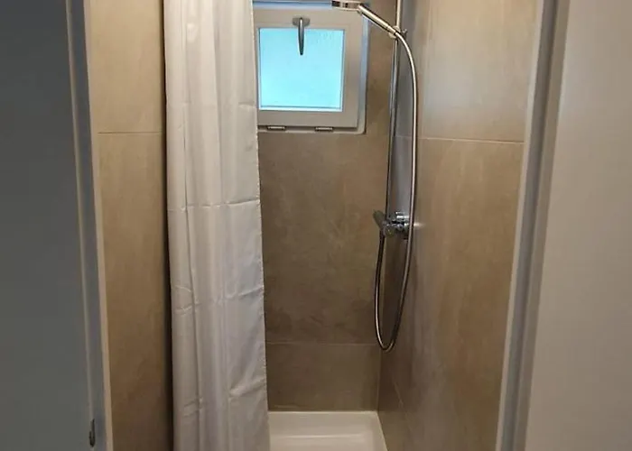 Sleep And Go - Budget بيت شباب